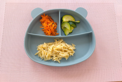 Reisnudeln - Karottensalat - Zucchini
